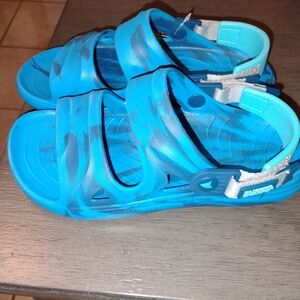 Vibrant Blue Kids Sandals Size 3y Rugged Shark